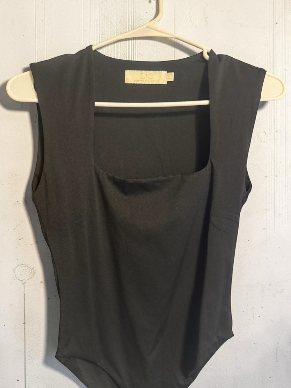 Black Square-Neck Sleeveless Bodysuit